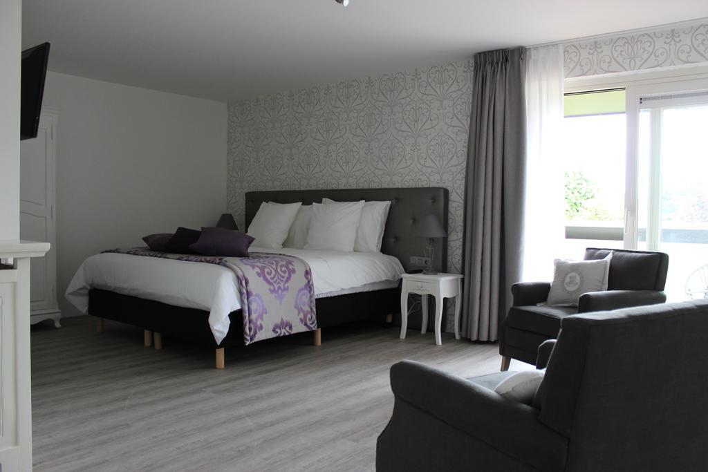 Den Bongaerd B&B And Wellness Тонгерен Стая снимка