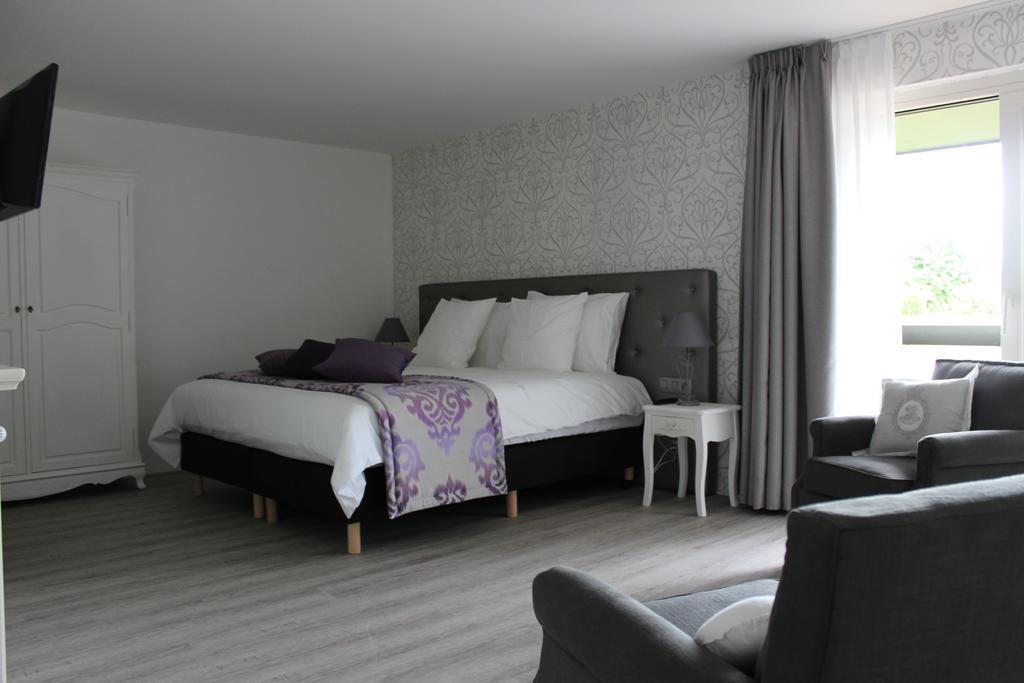 Den Bongaerd B&B And Wellness Тонгерен Стая снимка